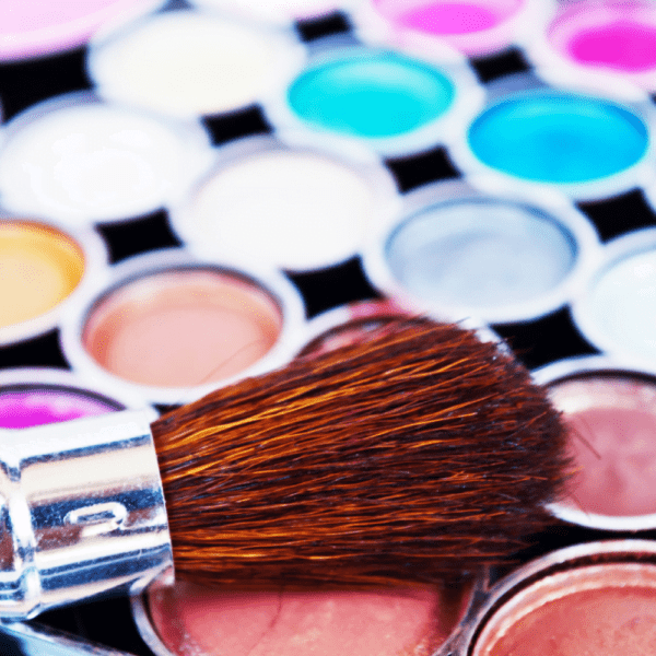 Las 21 sombras de ojos más versátiles para crear infinidad de looks