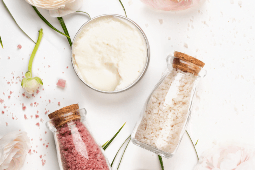 Crema facial hidratante para pieles jóvenes: ideal para el cuidado de la piel joven y la reducción de imperfecciones