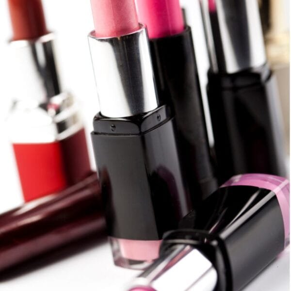 Los 7 mejores labiales permanentes para labios perfectos (¡No más retoques!)