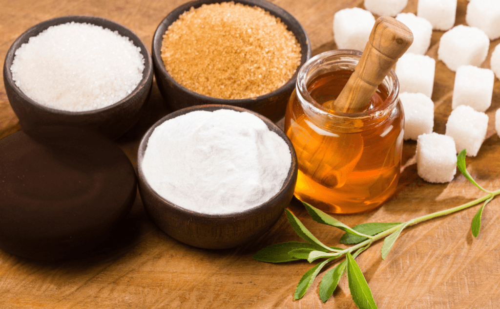 Cómo hacer exfoliantes caseros en 2025 para rostro y cuerpo: recetas fáciles y naturales 3 Azucar y miel 1 | Lo Mejor en Belleza