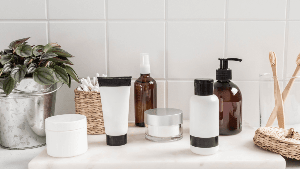 Skin Flooding: Conoce la tendencia de hidratación que revoluciona el skincare 3 Productos skincare para Skin Flooding | Lo Mejor en Belleza
