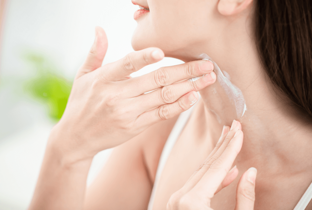Las mejores cremas para cuello y escote en 2025: opiniones y guía completa 2 Cremas para el cuello y el escote | Lo Mejor en Belleza